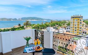 Melyna Hotel Nha Trang Beach